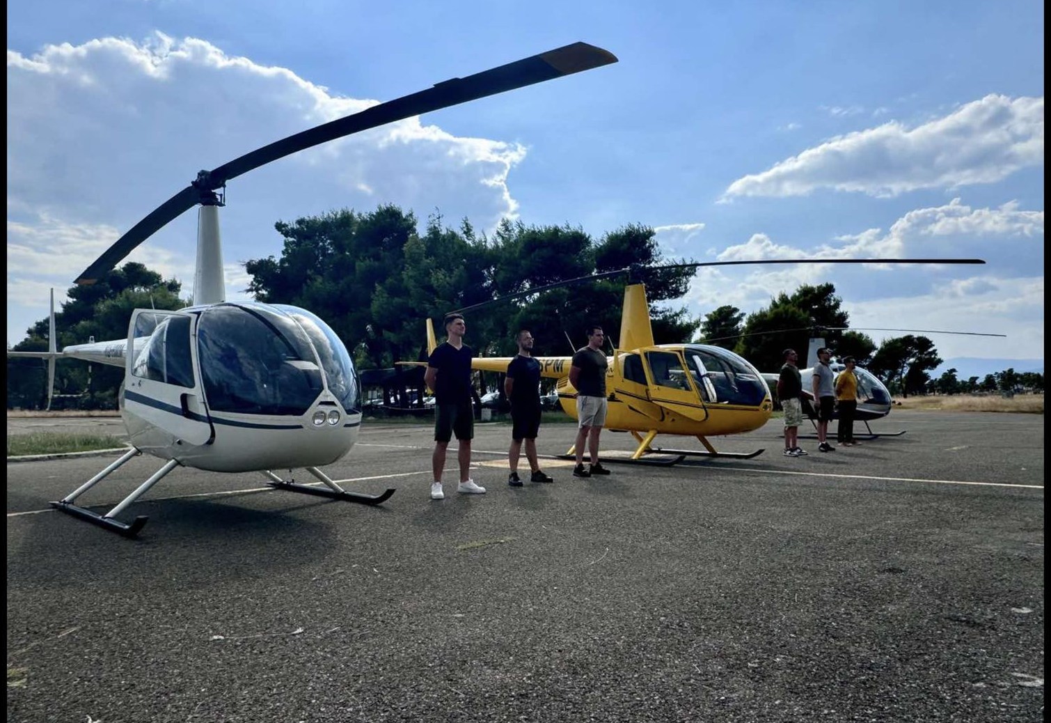 FAM students and helicopter fleet